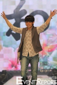 第12回 東京ガールズコレクション 2011 SPRING/SUMMER会場レポート